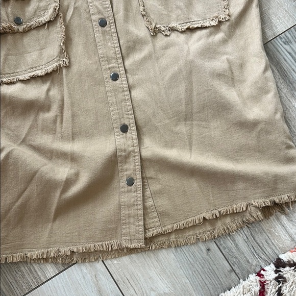 Tan ROCK & ROLL Button-Up Shirt with Frayed Edges - Picture 5 of 7